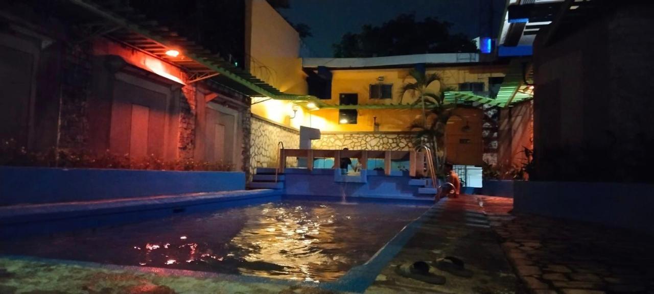 2 Hotel Saleh Angeles Luaran gambar