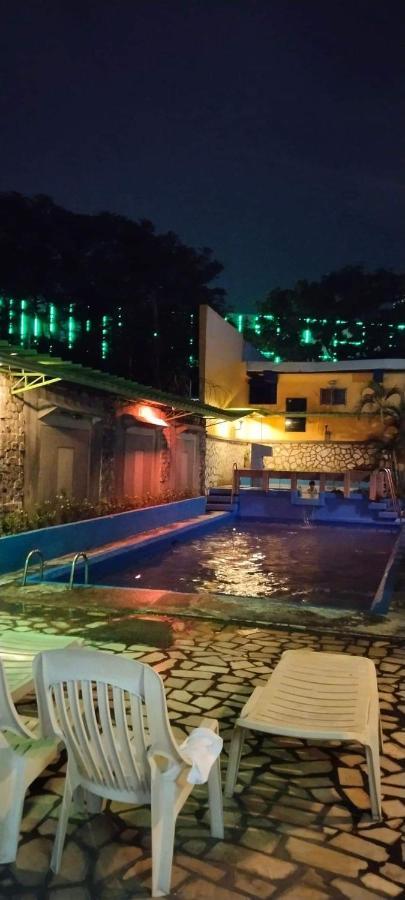 2 Hotel Saleh Angeles Luaran gambar