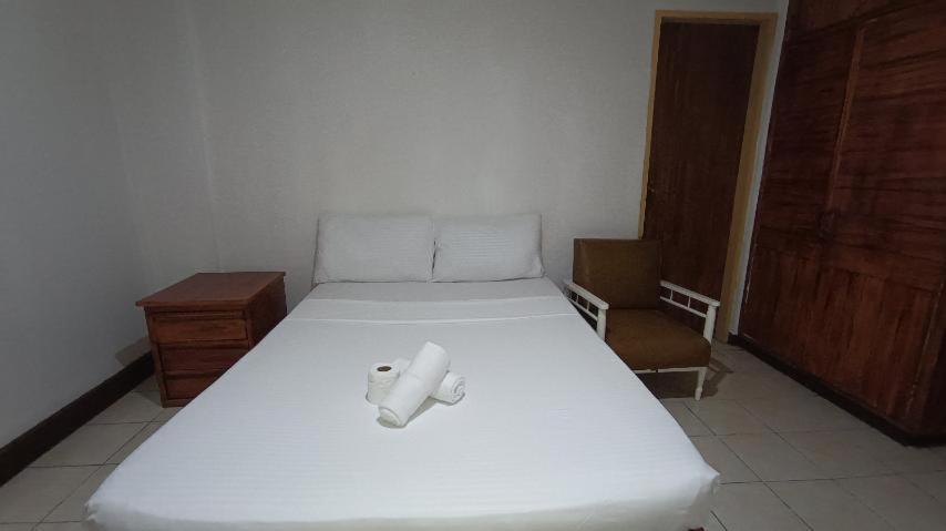2 Hotel Saleh Angeles Luaran gambar