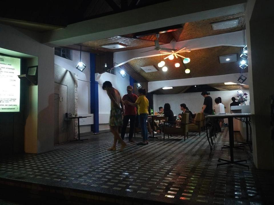 2 Hotel Saleh Angeles Luaran gambar
